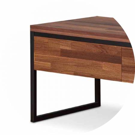 Piezas de hierro tipo cincel para darle más armonía al aspecto.